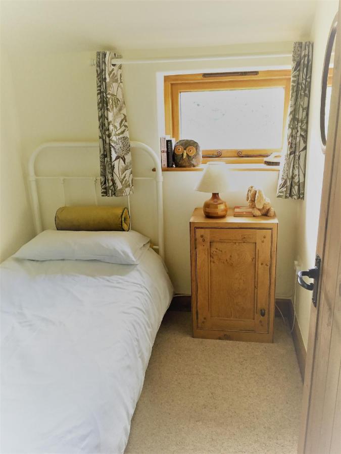 Oak Cottage Taunton Bagian luar foto